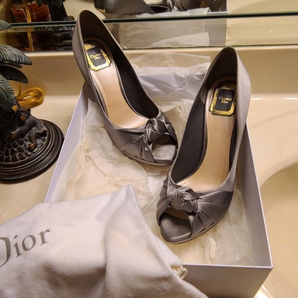 Miss Dior Gray Satin Platform Peep Toe Pump (9) - Picture 1 of 11